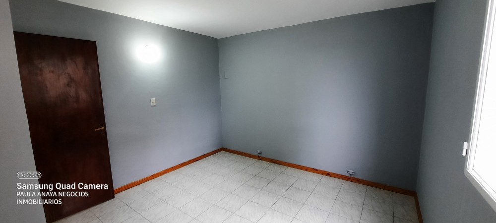 DEPARTAMENTO EN BARRIO JARDIN EXCELENTE ESTADO