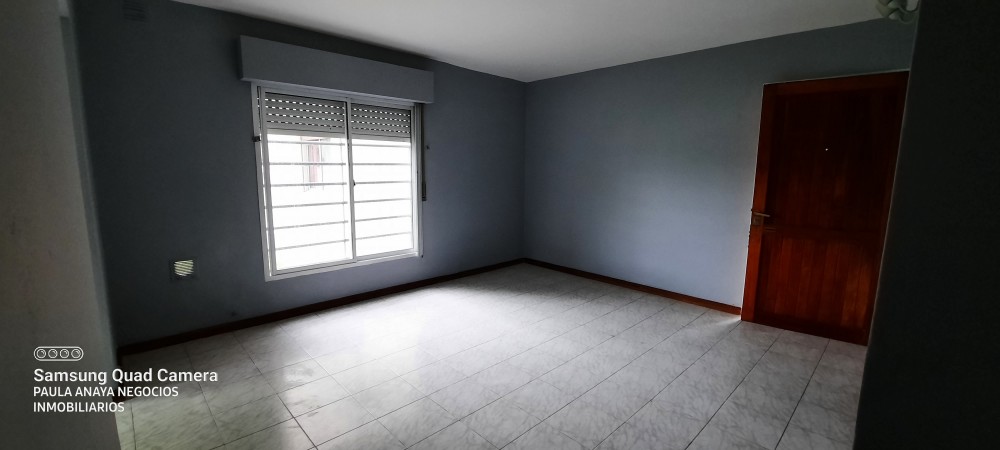 DEPARTAMENTO EN BARRIO JARDIN EXCELENTE ESTADO