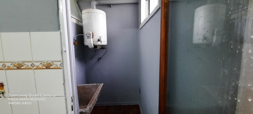 DEPARTAMENTO EN BARRIO JARDIN EXCELENTE ESTADO