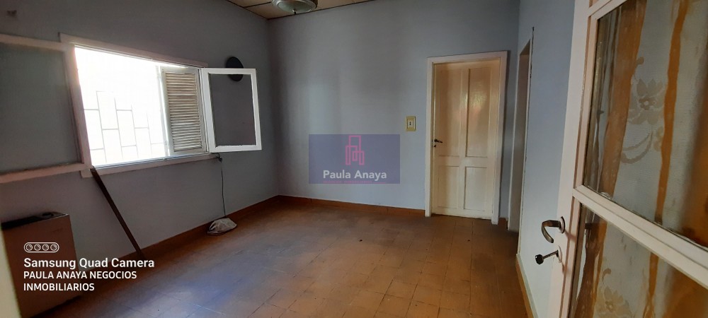 CASA EN MARIANO MORENO