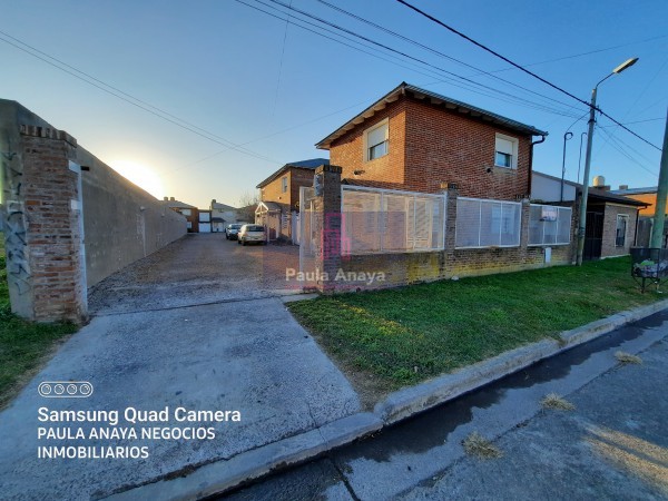 DUPLEX