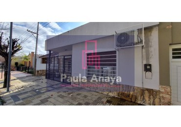 CASA EN VENTA BARRIO MARIANO MORENO