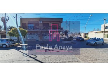 LOCAL SOBRE AVENIDA EN VENTA